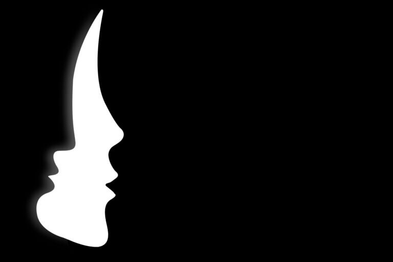 Professional Graphic Designer and Art Creator in Montreal Area